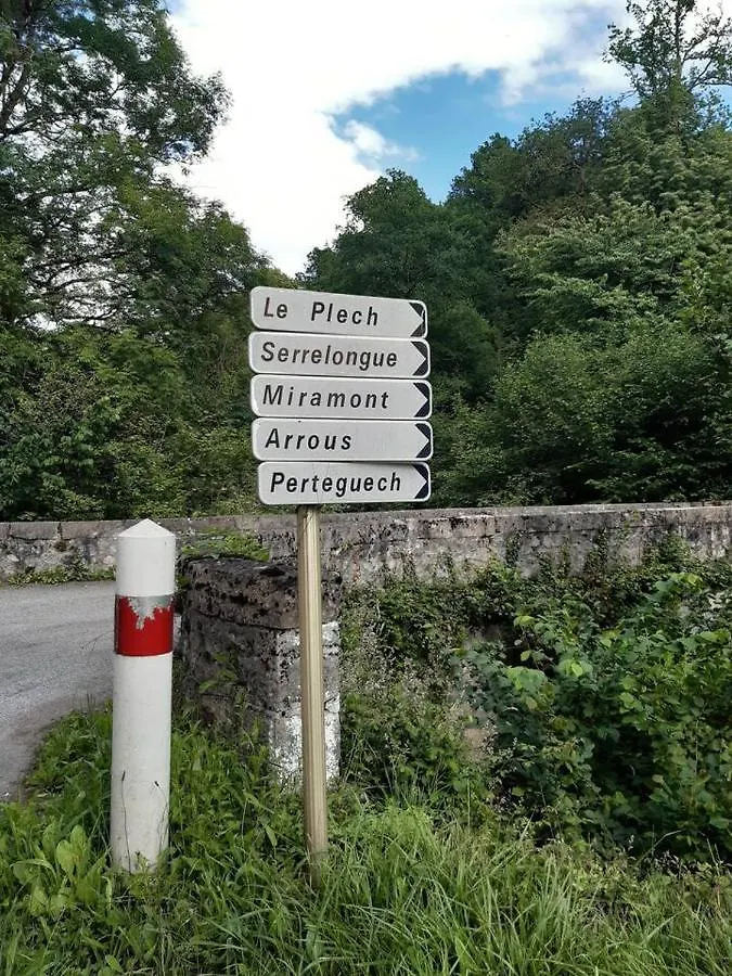 Le Souleilhou, 4/6 Pax, Gite, Pyrenees, Rando,Calme&Nature Oust 0*,